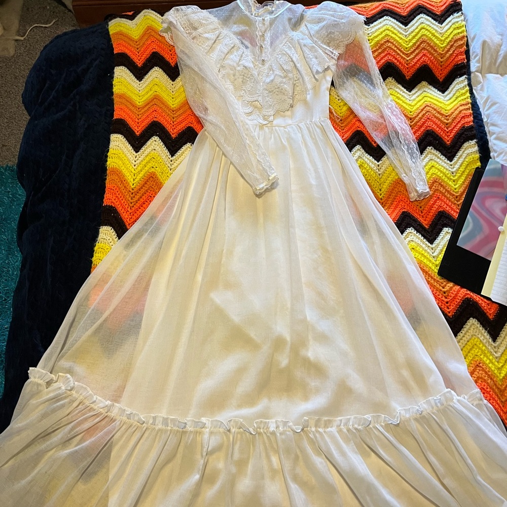 1970’s lace prairie dress